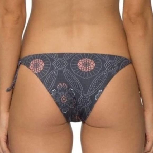 TAVIK SWIMWEAR Jax Swim Bottom Yokota Floral - Picture 2 of 4